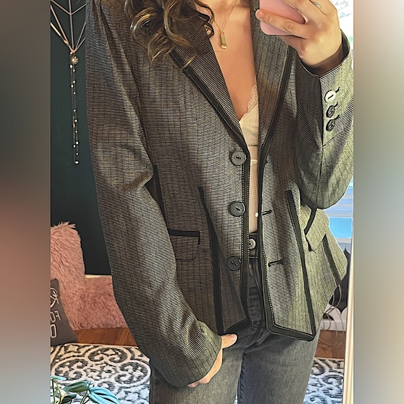 y2k fitted pinstriped black and brown contrast blazer ✨ - Picture 1 of 4